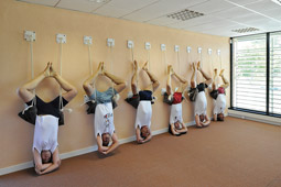 Escuela de Yoga Luz sobre el Yoga - Foto 1