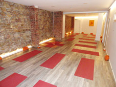 Yoga Infinito Escuela de Yoga - Foto 1