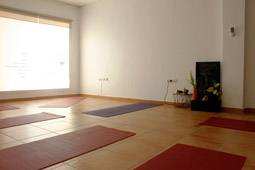 Eom Yoga - Foto 1