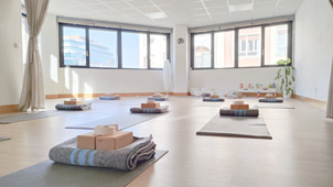 Yoga Nago - Foto 1