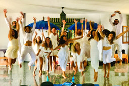 Gayatri Yoga - Foto 1