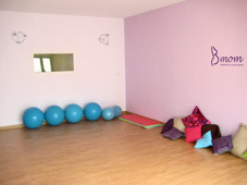 Bmom - Foto 1
