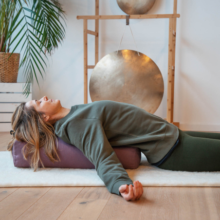 Bolster Rectangular de Yoga | Firme, Natural y Lavable – yogaes.com