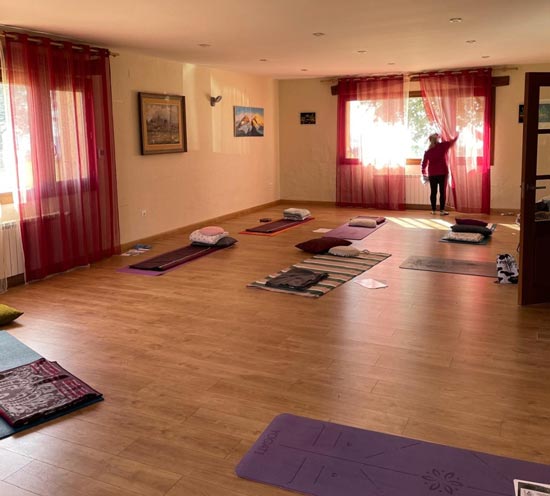 Retiro Espiritual en el Silencio Ananda Yoga