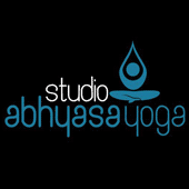 Logo de Studio Abhyasa Yoga