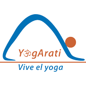 Logo de YogArati Studio